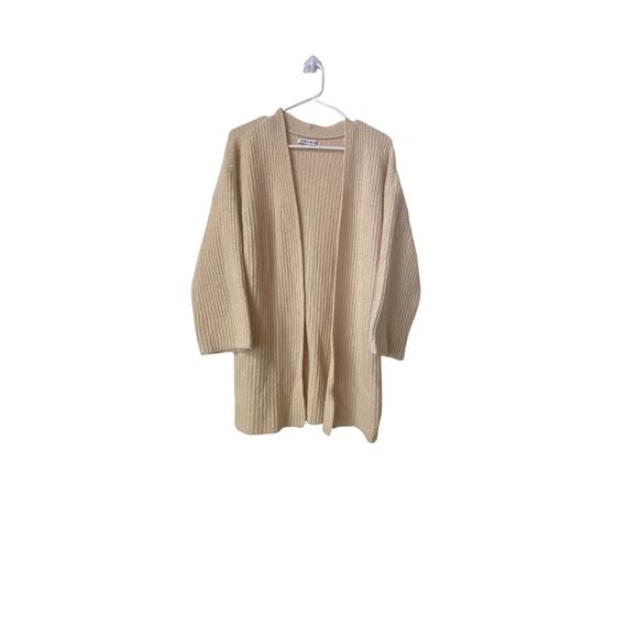 Elizabeth and James Sweaters - Elizabeth and James cardigan size M